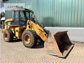 Ratinis krautuvas CATERPILLAR 930G