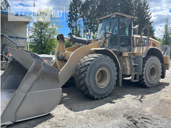 Ratinis krautuvas CATERPILLAR 972MXE