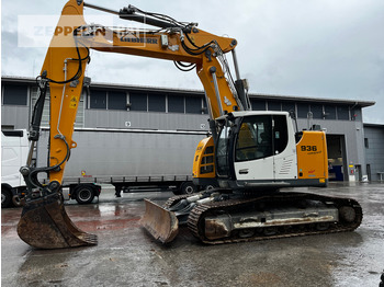 Vikšrinis ekskavatorius LIEBHERR R 936