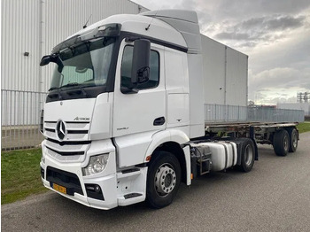 Vilkikas MERCEDES-BENZ Actros 1840