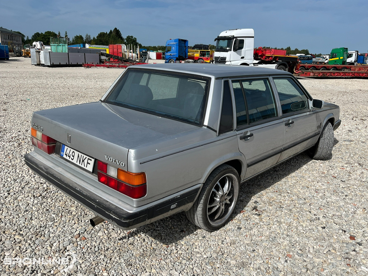 1992 VOLVO 740SE 2.3 85kW - Lengvasis automobilis: foto 4 1992 VOLVO 740SE 2.3 85kW - Lengvasis automobilis: foto 4