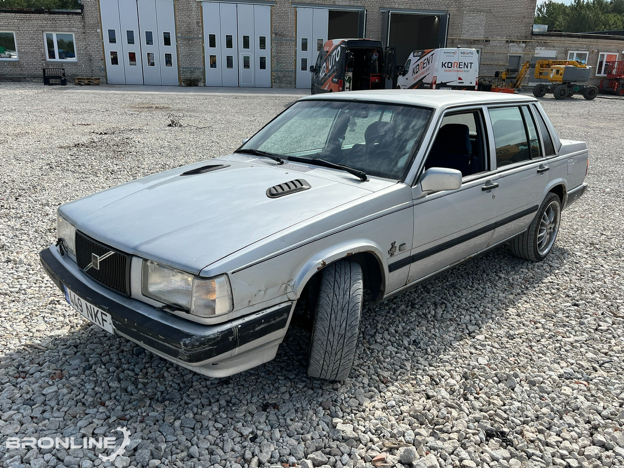 1992 VOLVO 740SE 2.3 85kW - Lengvasis automobilis: foto 2 1992 VOLVO 740SE 2.3 85kW - Lengvasis automobilis: foto 2