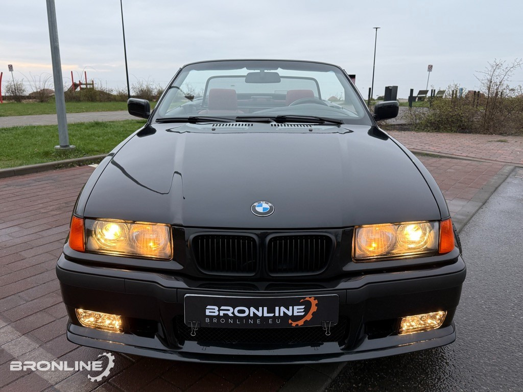 1999 BMW E36 2.5l 125kW Cabrio - Lengvasis automobilis: foto 5 1999 BMW E36 2.5l 125kW Cabrio - Lengvasis automobilis: foto 5