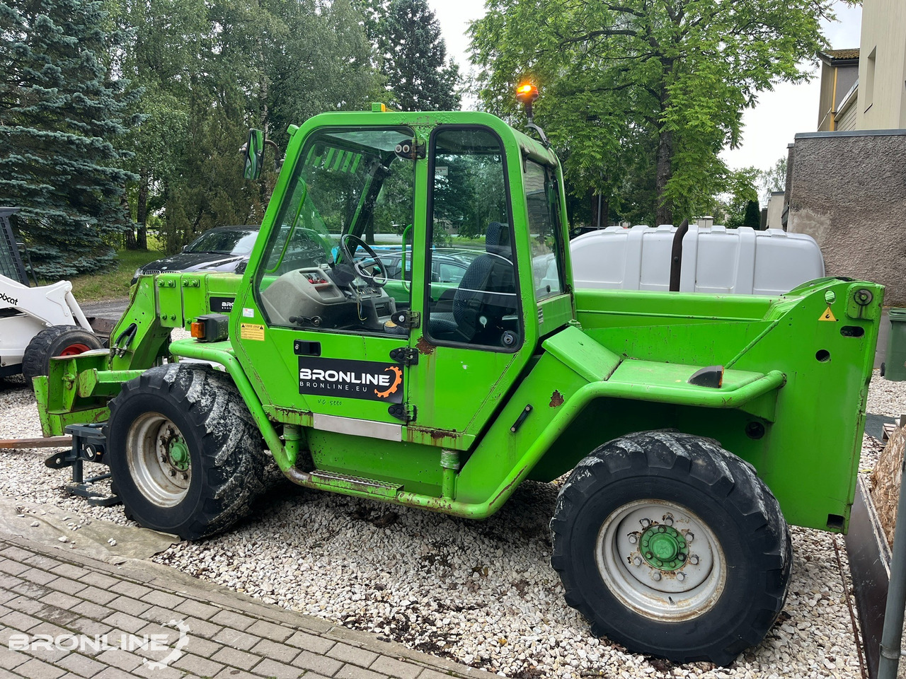 2001 Merlo P32.12EVS R4 Perkins 62kW Teleskooplaadur - Teleskopinis krautuvas: foto 4 2001 Merlo P32.12EVS R4 Perkins 62kW Teleskooplaadur - Teleskopinis krautuvas: foto 4