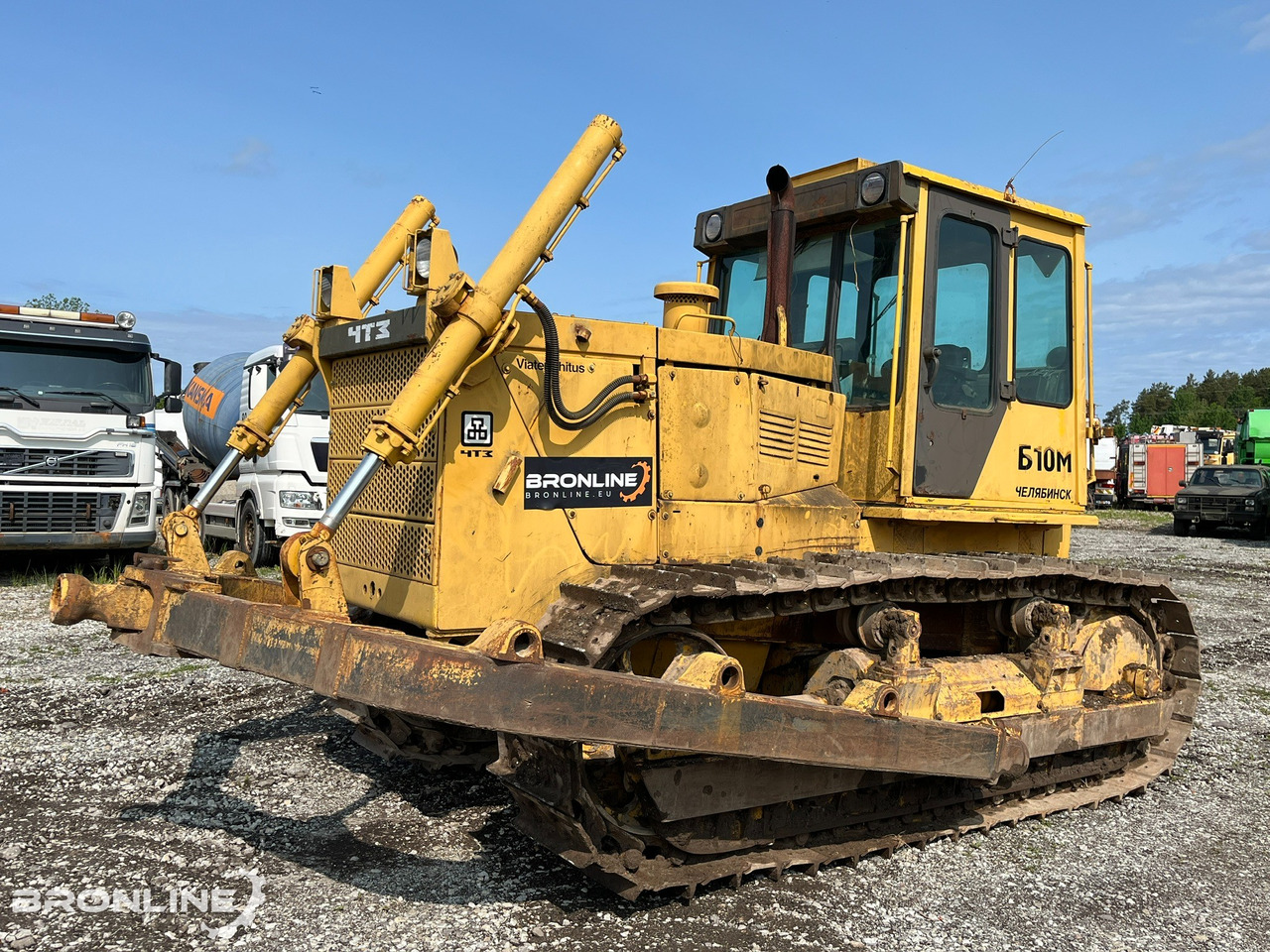 2006 T10M B10M Buldozer/Buldooser - Buldozeris: foto 1 2006 T10M B10M Buldozer/Buldooser - Buldozeris: foto 1