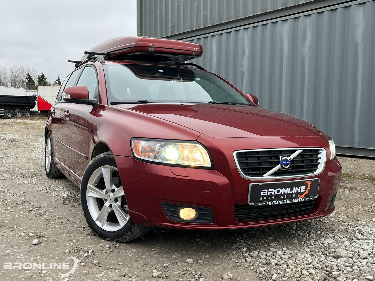 2010 Volvo V50 Facelift 1.6 80kW - Lengvasis automobilis: foto 1 2010 Volvo V50 Facelift 1.6 80kW - Lengvasis automobilis: foto 1