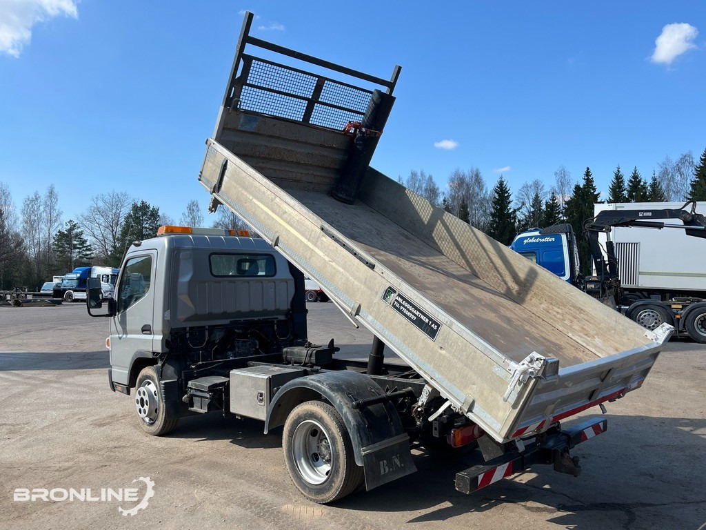 2013 Mitsubishi Fuso Canter 7C15 Tipper - Savivartis sunkvežimis: foto 5 2013 Mitsubishi Fuso Canter 7C15 Tipper - Savivartis sunkvežimis: foto 5