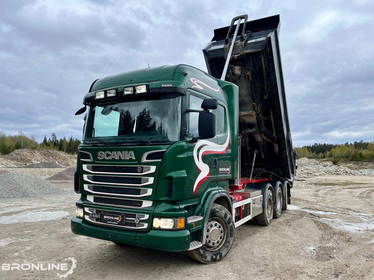 2013 V8 SCANIA R560 8X4 Tipper/Kallur/Retarder - Savivartis sunkvežimis: foto 2 2013 V8 SCANIA R560 8X4 Tipper/Kallur/Retarder - Savivartis sunkvežimis: foto 2