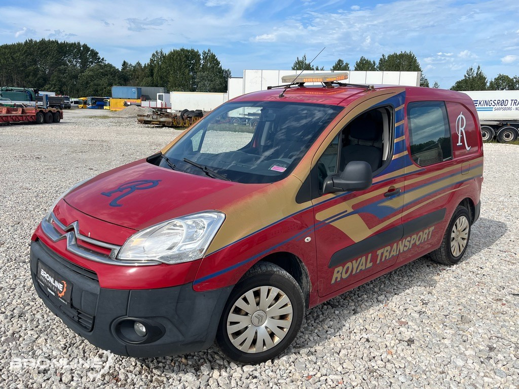 2015 Citroën Berlingo 1.6 84kW - Lengvasis automobilis: foto 2 2015 Citroën Berlingo 1.6 84kW - Lengvasis automobilis: foto 2