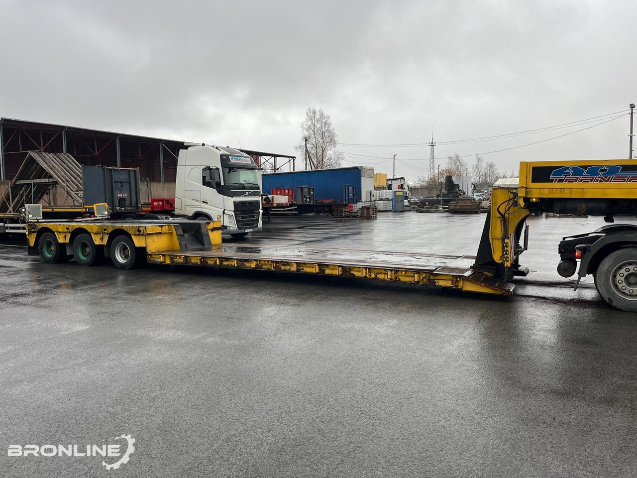 Faymonville STBZ-3VA Low-Bed 3-axle Trailer - Žemo profilio platforma puspriekabė: foto 4 Faymonville STBZ-3VA Low-Bed 3-axle Trailer - Žemo profilio platforma puspriekabė: foto 4