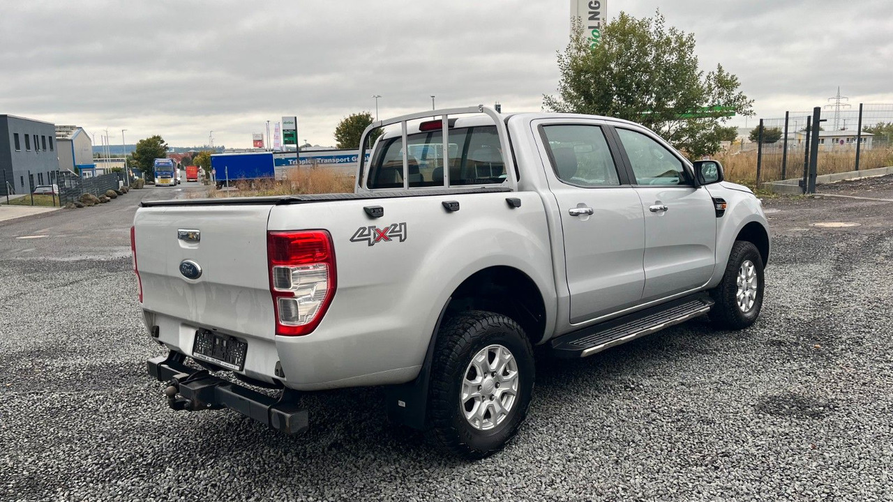 Ford Ranger XLT Doppelkabine 4x4 - Visureigis: foto 4 Ford Ranger XLT Doppelkabine 4x4 - Visureigis: foto 4