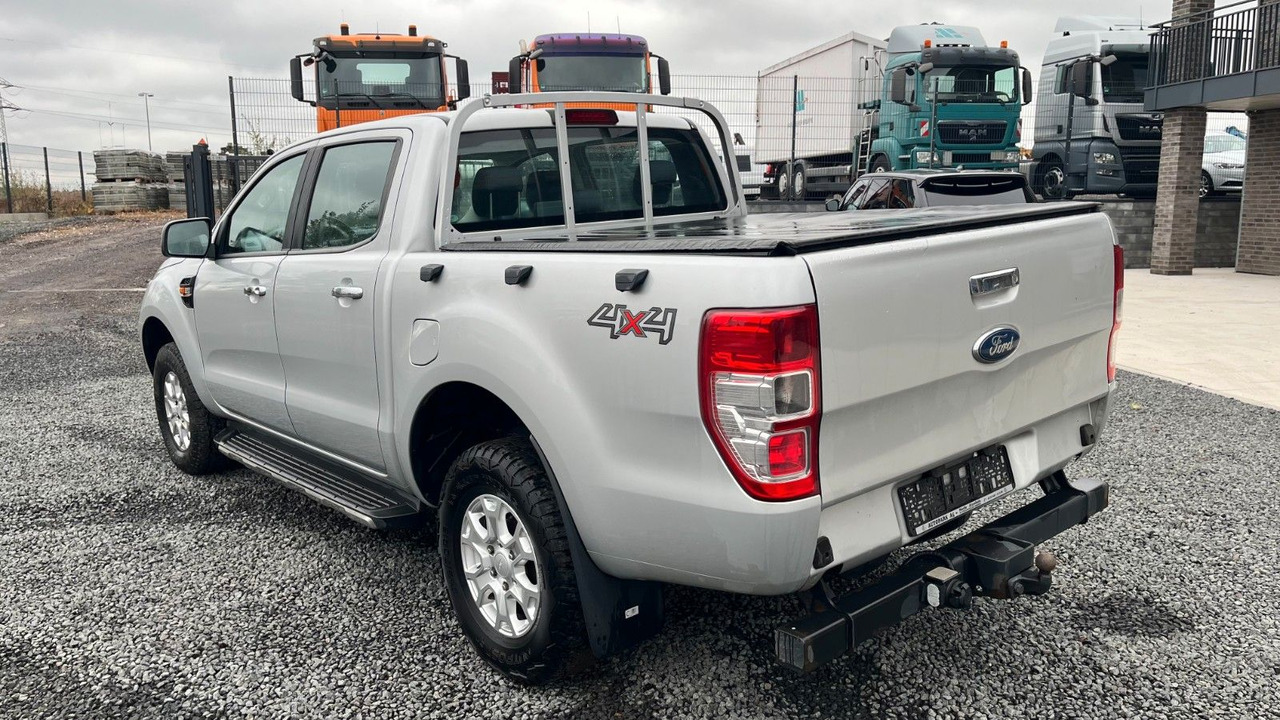 Ford Ranger XLT Doppelkabine 4x4 - Visureigis: foto 5 Ford Ranger XLT Doppelkabine 4x4 - Visureigis: foto 5