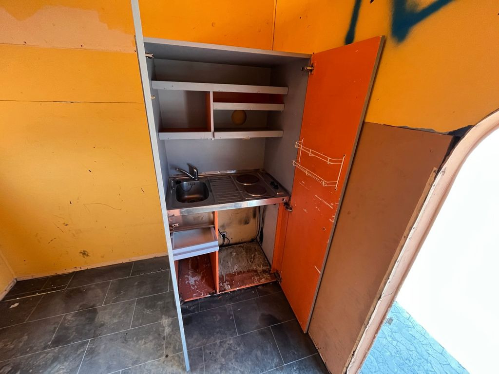 Furgonas su krovinių dėže MAN VW-MAN LO2 Koffer Schlafkabine: foto 11