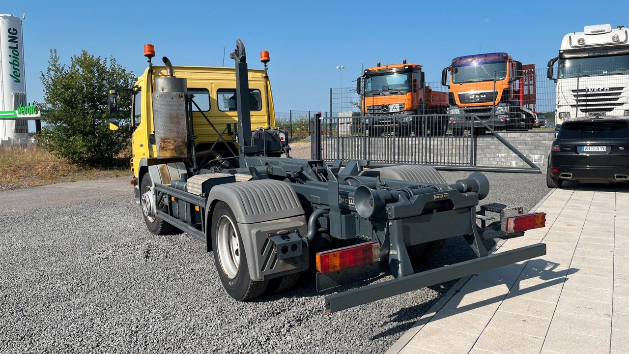 Mercedes-Benz 1318 1218 Abrollkipper Mercedes-Benz 1318 1218 Abrollkipper - Hook-lift sunkvežimis: foto 5 Mercedes-Benz 1318 1218 Abrollkipper Mercedes-Benz 1318 1218 Abrollkipper - Hook-lift sunkvežimis: foto 5