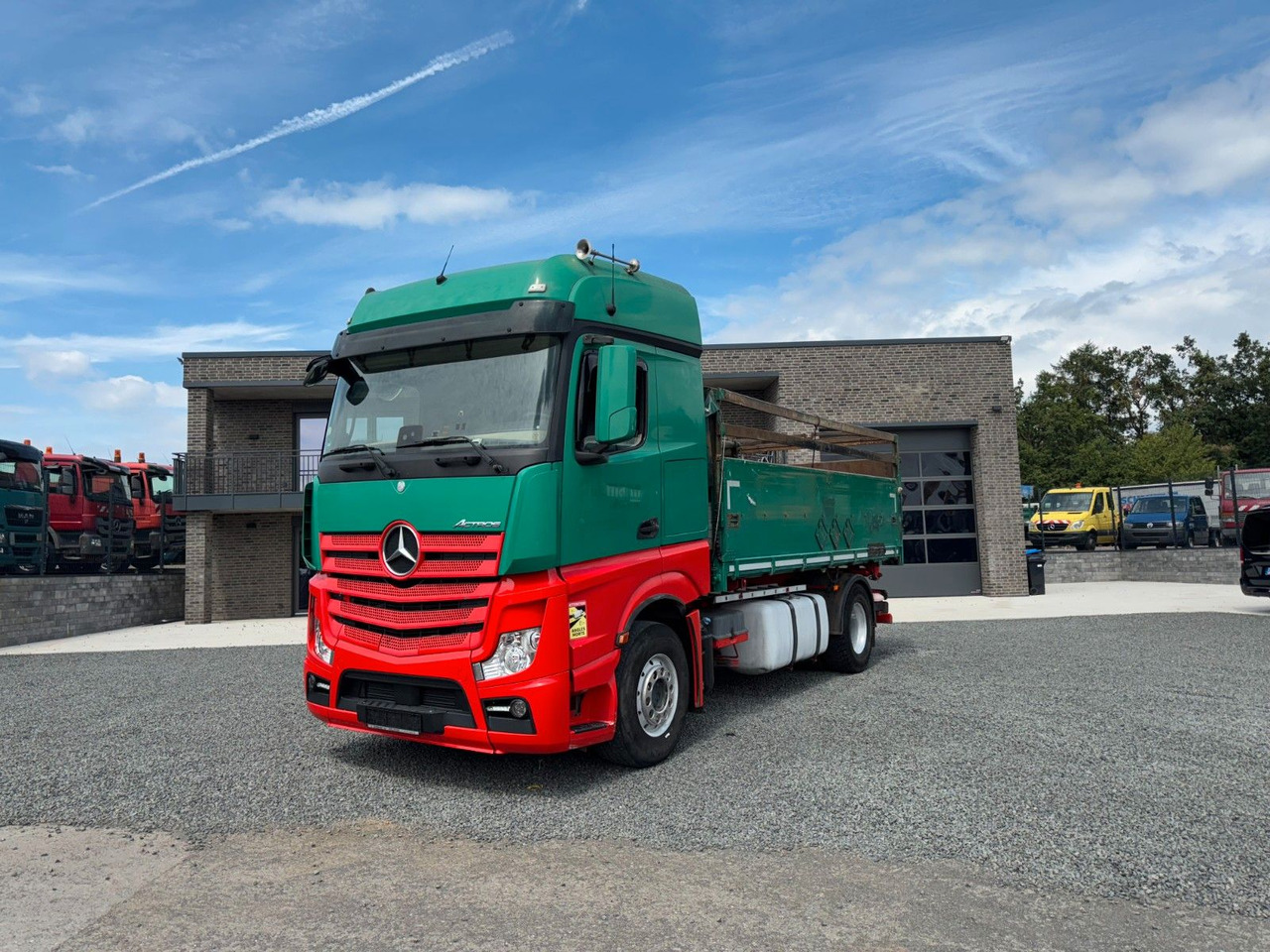 Mercedes-Benz Actros 1842 Kipper Dreiseitenkipper - Savivartis sunkvežimis: foto 1 Mercedes-Benz Actros 1842 Kipper Dreiseitenkipper - Savivartis sunkvežimis: foto 1