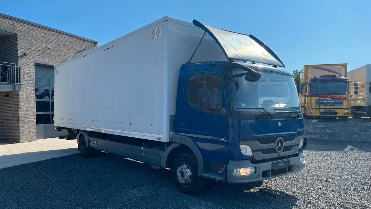 Mercedes-Benz Atego 1018 Koffer LBW Klima Mercedes-Benz Atego 1018 Koffer LBW Klima - Furgonas sunkvežimis: foto 3 Mercedes-Benz Atego 1018 Koffer LBW Klima Mercedes-Benz Atego 1018 Koffer LBW Klima - Furgonas sunkvežimis: foto 3