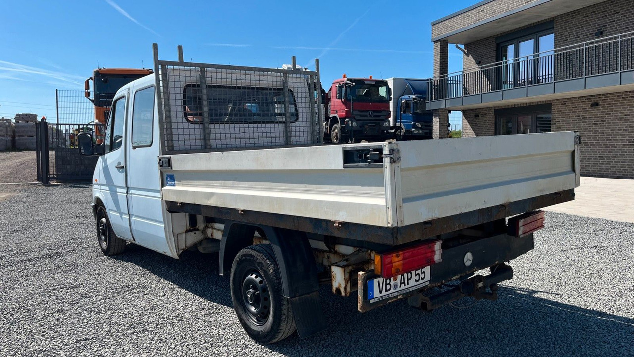 Mercedes-Benz Sprinter 312 D Pritsche Doka - Bortinis automobilis, Komercinis automobilis su dviguba kabina: foto 5 Mercedes-Benz Sprinter 312 D Pritsche Doka - Bortinis automobilis, Komercinis automobilis su dviguba kabina: foto 5