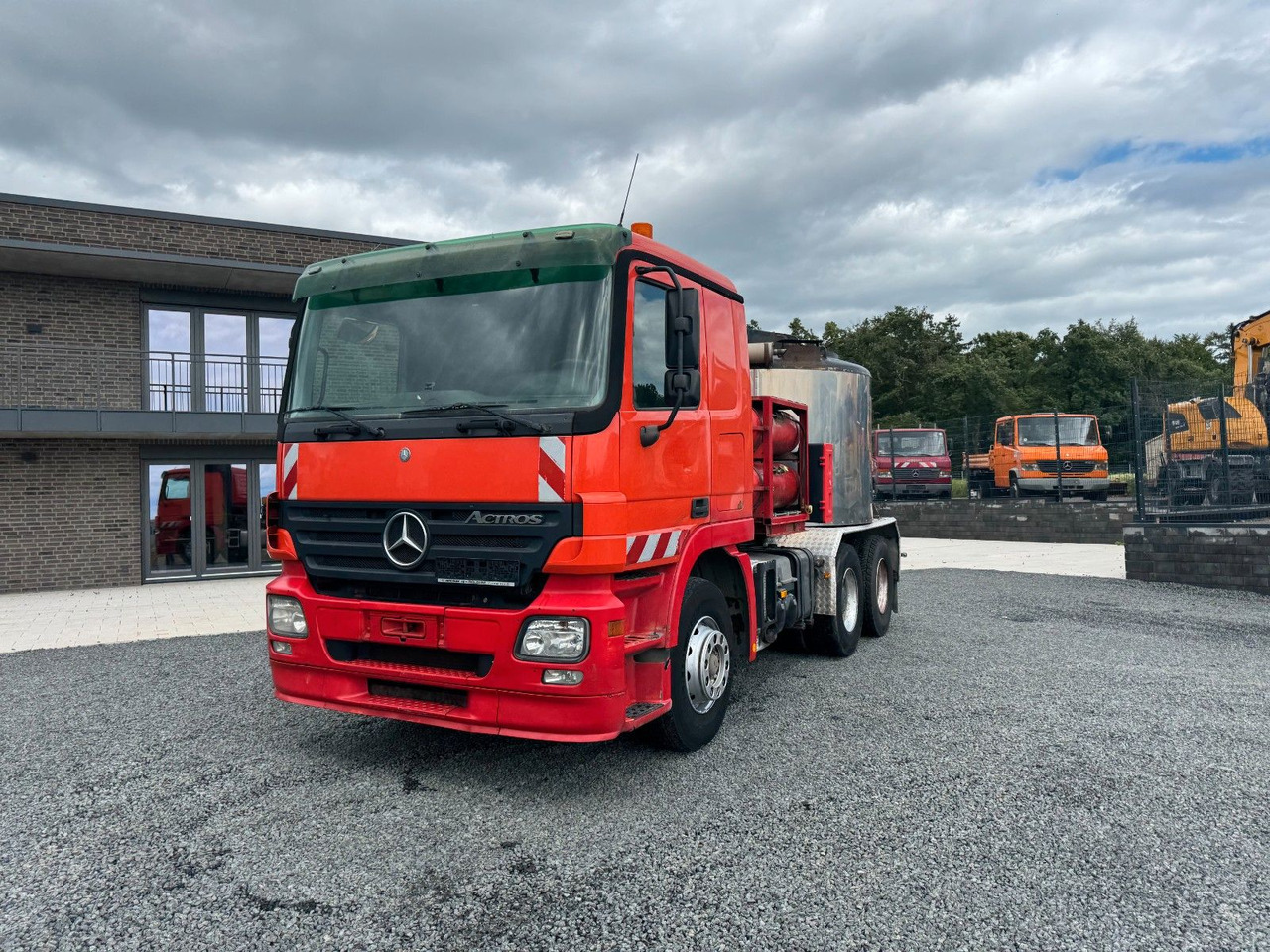 Mercedes-Benz Actros 2641 LS 6x4 Asphaltkocher 6x4 - Sunkvežimis: foto 3 Mercedes-Benz Actros 2641 LS 6x4 Asphaltkocher 6x4 - Sunkvežimis: foto 3