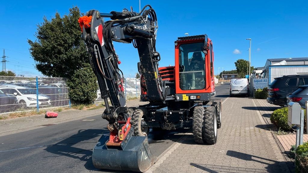 Terex TW85 Mobilbagger 8600 Kg Verstellausleger - Ratinis ekskavatorius: foto 3 Terex TW85 Mobilbagger 8600 Kg Verstellausleger - Ratinis ekskavatorius: foto 3