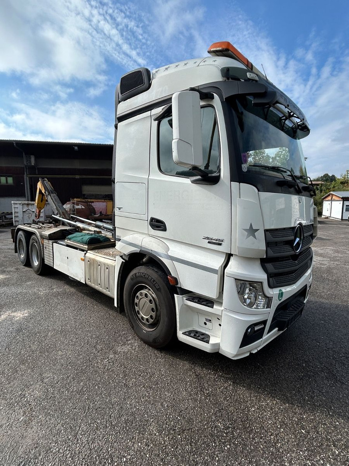 Mercedes-Benz Actros 2646 6x2 BL - Hook-lift sunkvežimis: foto 2 Mercedes-Benz Actros 2646 6x2 BL - Hook-lift sunkvežimis: foto 2