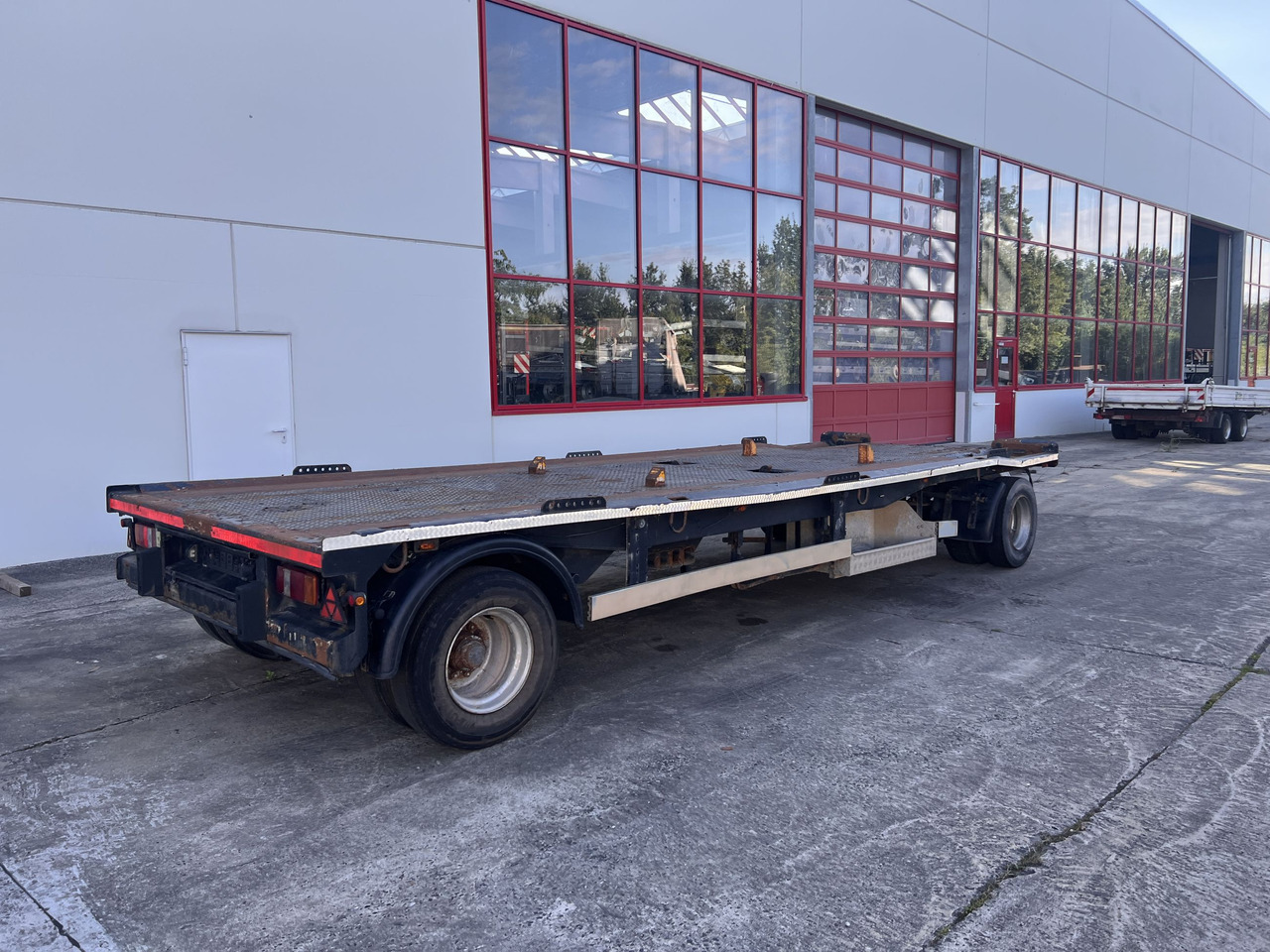 Dinkel DAC 18000  2 Achs Kombi- Anhänger für Abroll- oder Absetzmulden oder Tieflader - Konteineris-vežimus/ Sukeisti kūną priekaba: foto 5 Dinkel DAC 18000  2 Achs Kombi- Anhänger für Abroll- oder Absetzmulden oder Tieflader - Konteineris-vežimus/ Sukeisti kūną priekaba: foto 5