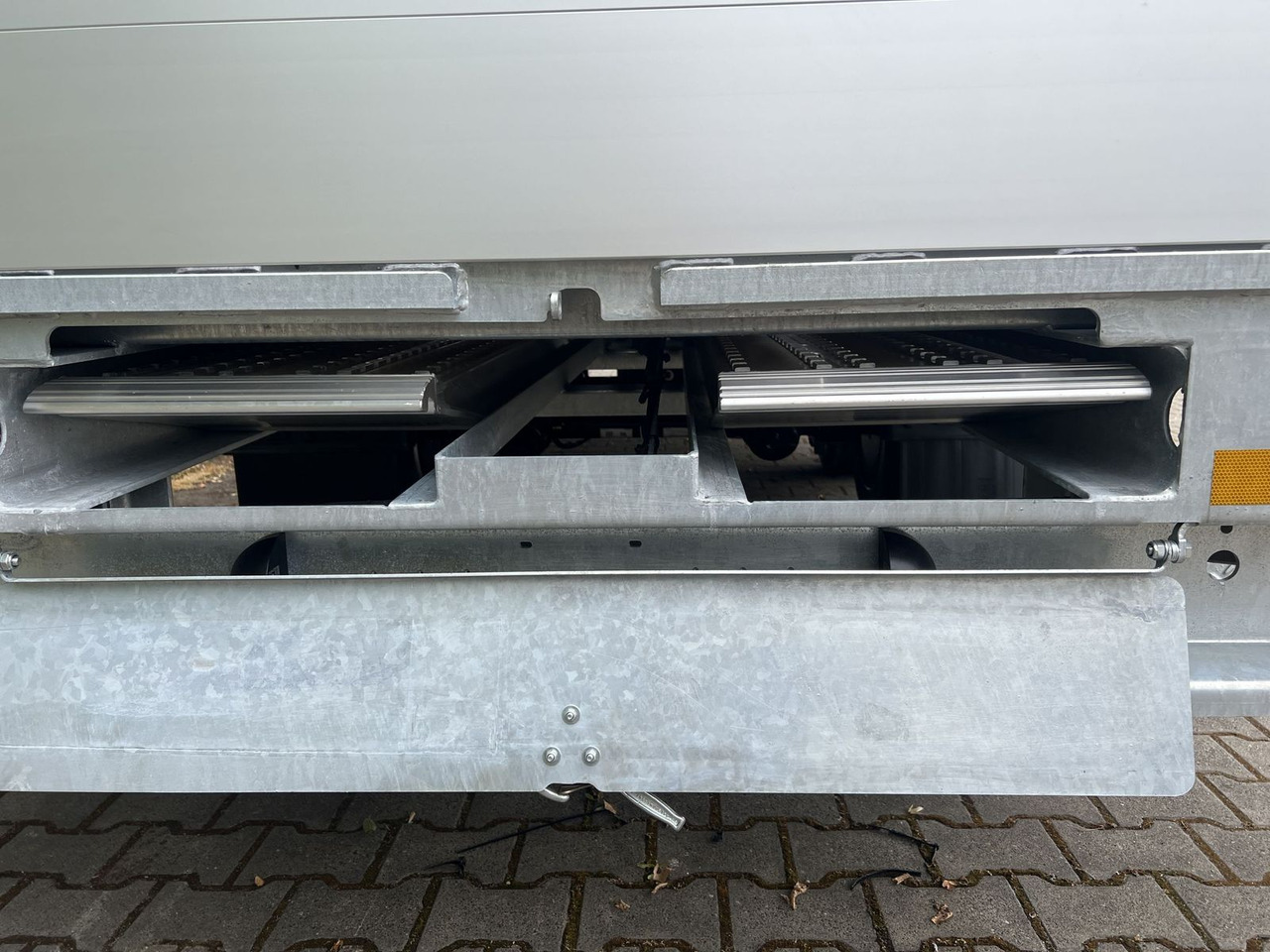 Žemo profilio platforma priekaba Möslein  14,4 t Tandem- Pritschenanhänger- Tieflader: foto 9