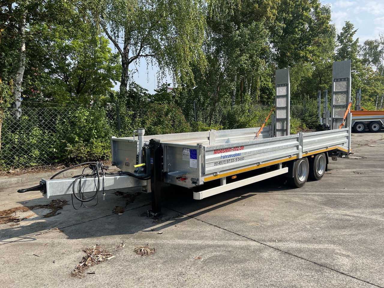 Möslein 14,4 t Tandemtieflader, 7,20 m langNeufahrzeug - Žemo profilio platforma priekaba: foto 3 Möslein 14,4 t Tandemtieflader, 7,20 m langNeufahrzeug - Žemo profilio platforma priekaba: foto 3
