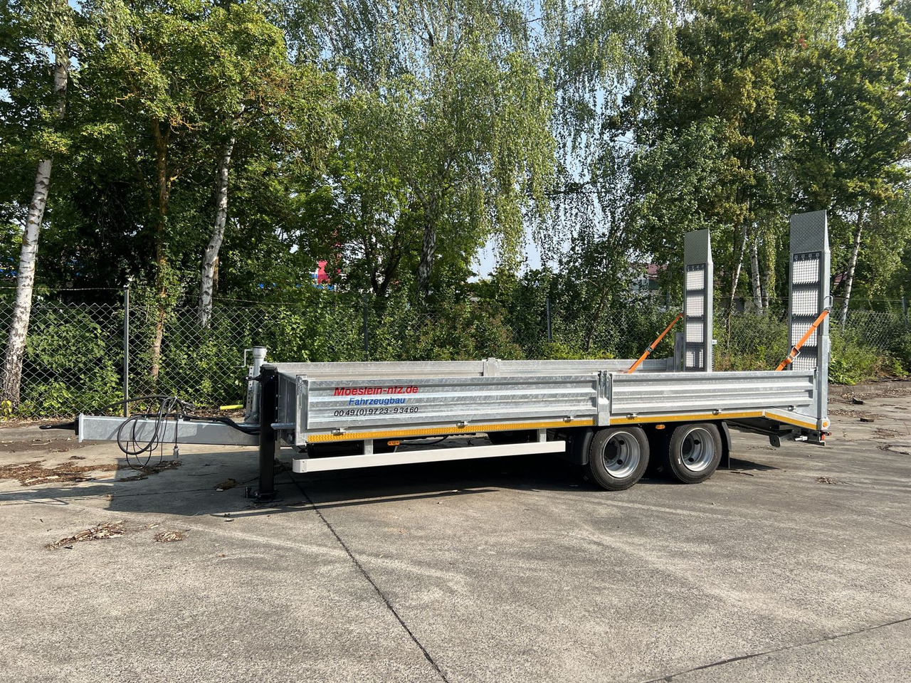 Möslein 14,4 t Tandemtieflader, 7,20 m langNeufahrzeug - Žemo profilio platforma priekaba: foto 4 Möslein 14,4 t Tandemtieflader, 7,20 m langNeufahrzeug - Žemo profilio platforma priekaba: foto 4