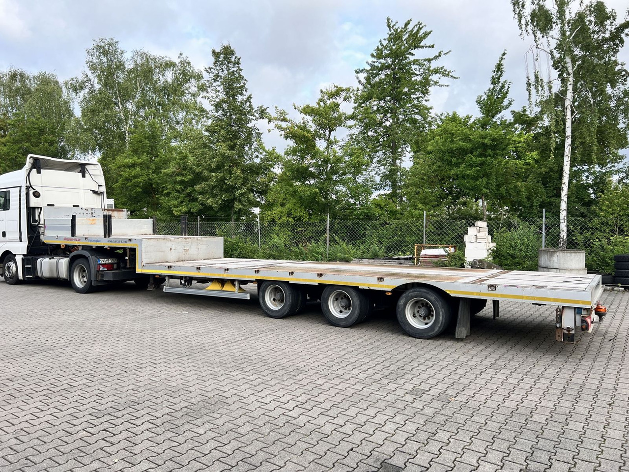 Möslein 3 Achs Satteltieflader - Žemo profilio platforma puspriekabė: foto 3 Möslein 3 Achs Satteltieflader - Žemo profilio platforma puspriekabė: foto 3