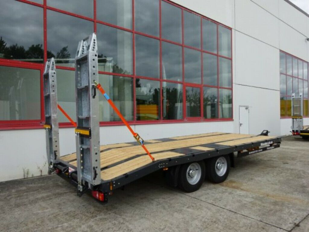 Möslein Neuer Tandemtieflader 13 t GG - Žemo profilio platforma priekaba: foto 2 Möslein Neuer Tandemtieflader 13 t GG - Žemo profilio platforma priekaba: foto 2