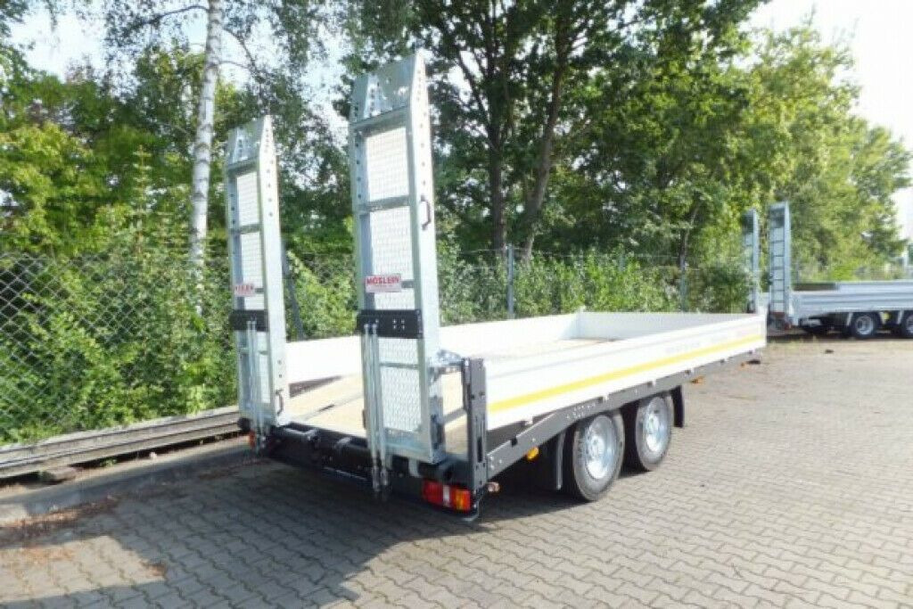 Möslein Neuer Tandemtieflader 13 t GG - Žemo profilio platforma priekaba: foto 4 Möslein Neuer Tandemtieflader 13 t GG - Žemo profilio platforma priekaba: foto 4