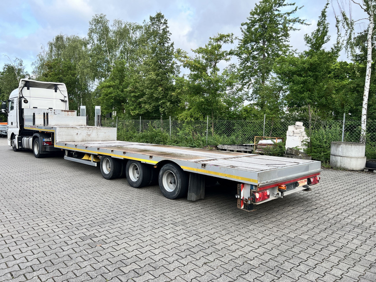 Möslein STO 3 Schwebheim 3 Achs Satteltieflader - Žemo profilio platforma puspriekabė: foto 5 Möslein STO 3 Schwebheim 3 Achs Satteltieflader - Žemo profilio platforma puspriekabė: foto 5