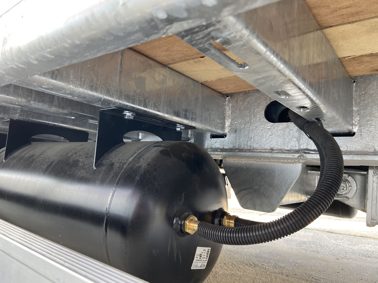 Möslein TT 21-6,5 21 t Tandemtieflader, Luftgefedert, NEU - Žemo profilio platforma priekaba: foto 2 Möslein TT 21-6,5 21 t Tandemtieflader, Luftgefedert, NEU - Žemo profilio platforma priekaba: foto 2