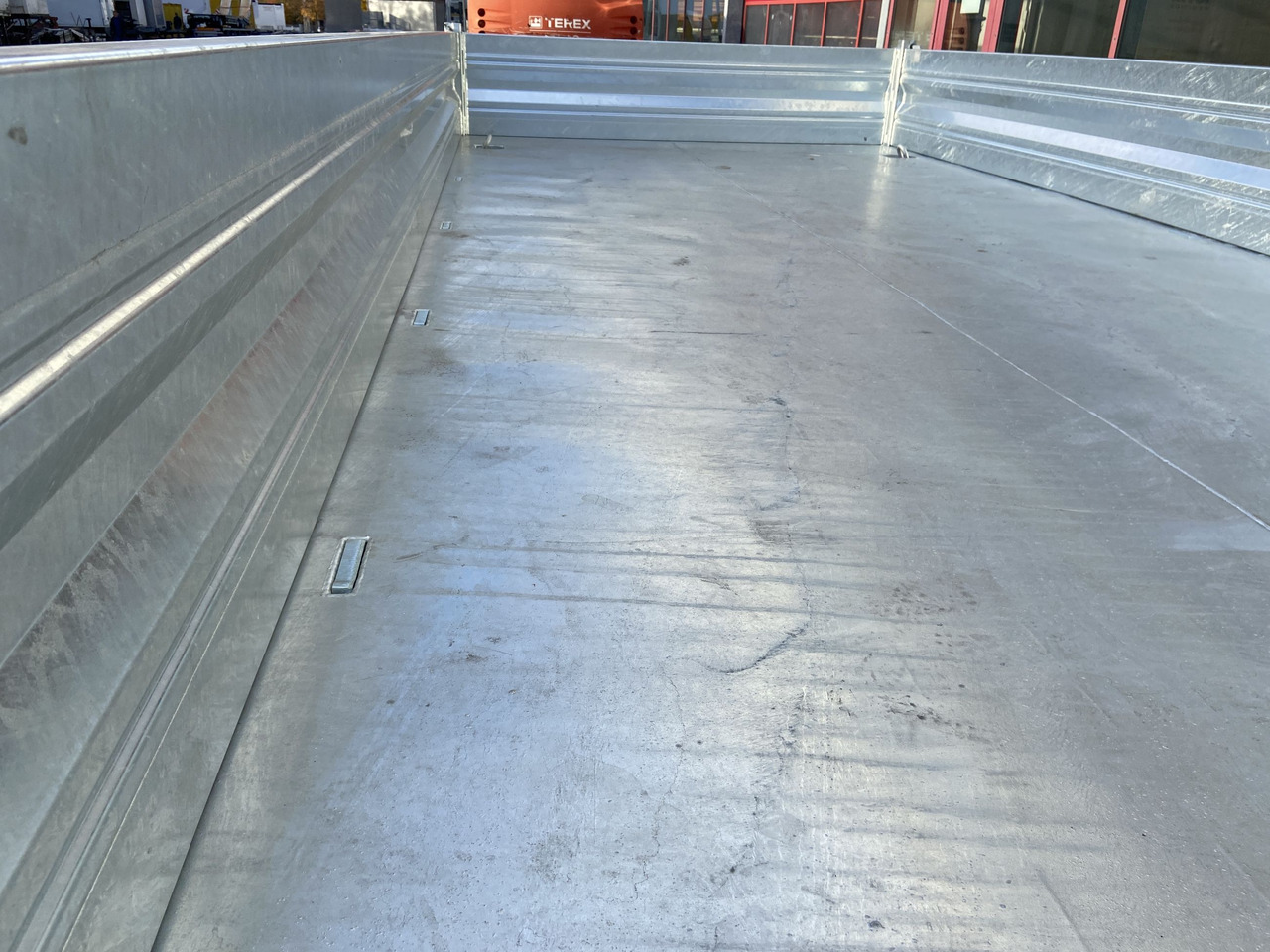 Möslein TTD 11 Breite Reifen Kipper Tieflader, Breite Reifen-- Neufahrzeug -- - Savivartis priekaba: foto 2 Möslein TTD 11 Breite Reifen Kipper Tieflader, Breite Reifen-- Neufahrzeug -- - Savivartis priekaba: foto 2