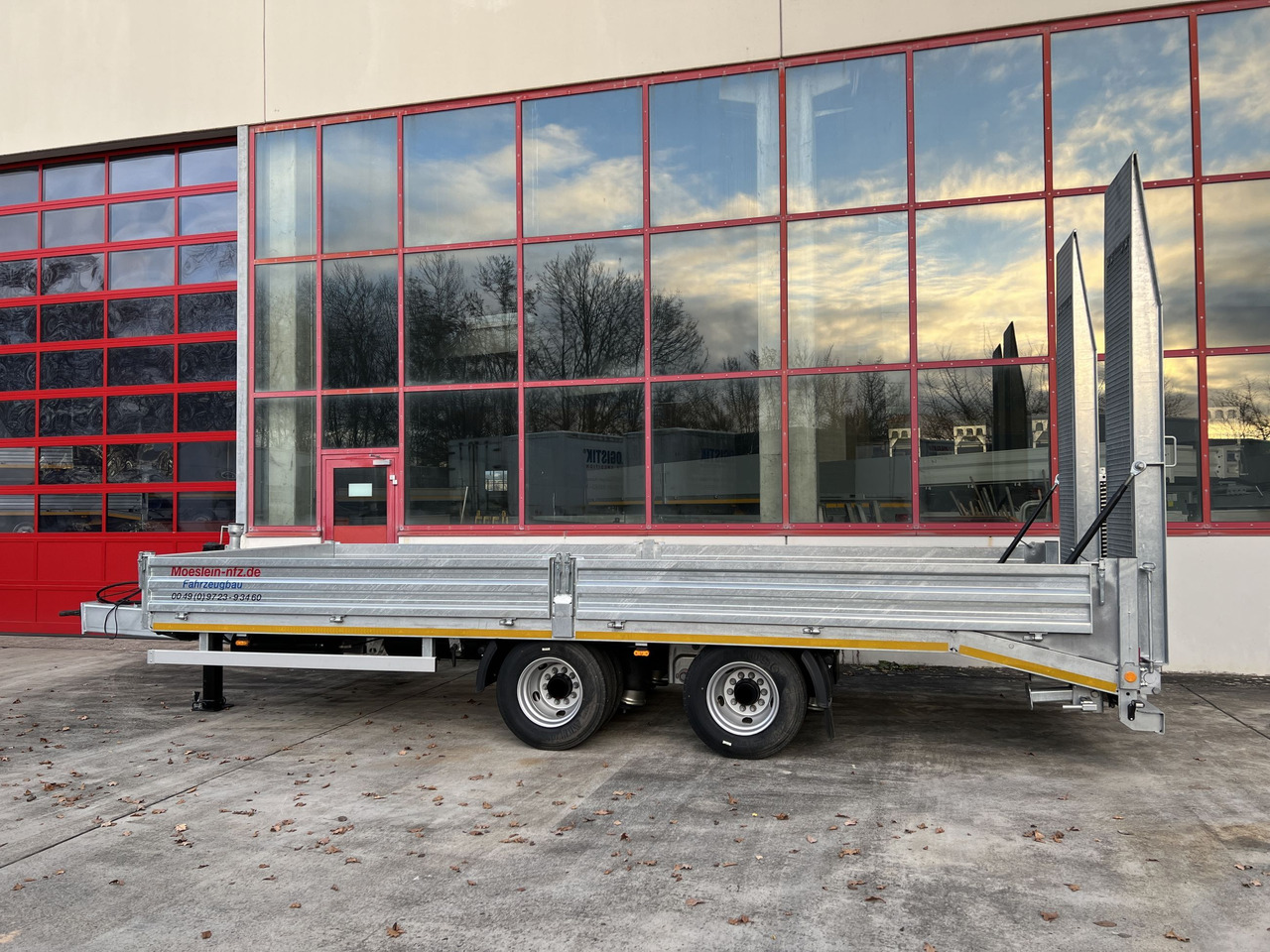 Möslein TTO 19 19 t Tandemtieflader,Neufahrzeug - Žemo profilio platforma priekaba: foto 4 Möslein TTO 19 19 t Tandemtieflader,Neufahrzeug - Žemo profilio platforma priekaba: foto 4