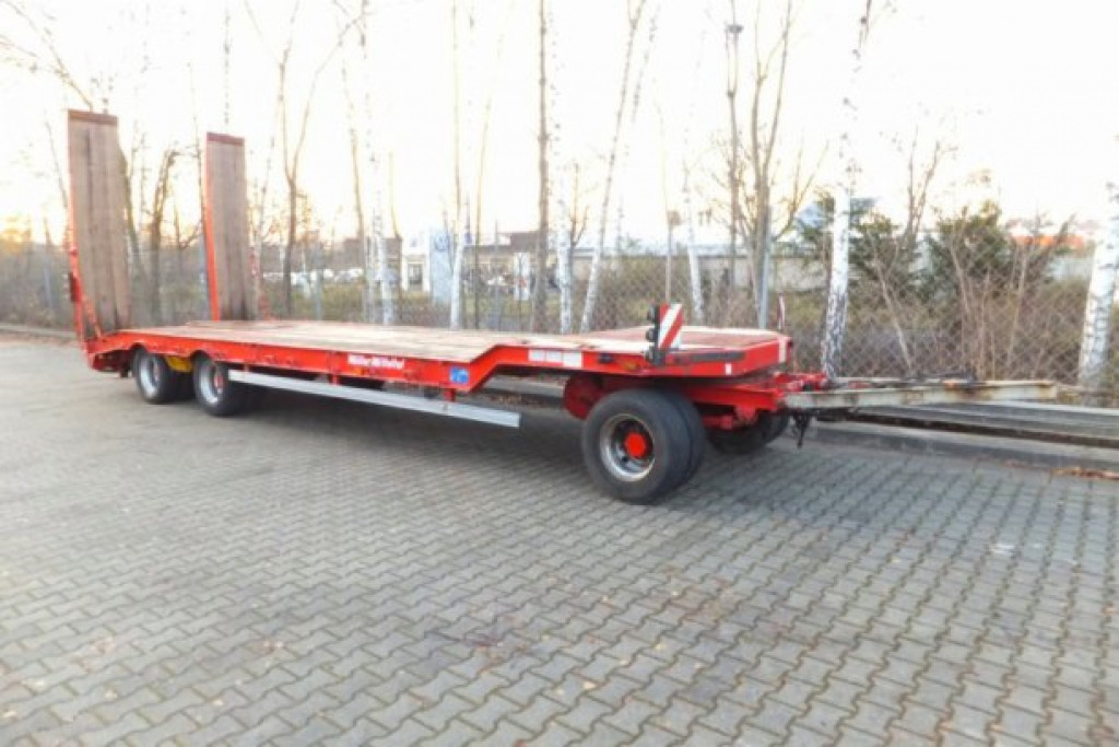 Müller Mitteltal T 3 3 Achs Tieflader- Anhänger - Žemo profilio platforma priekaba: foto 2 Müller Mitteltal T 3 3 Achs Tieflader- Anhänger - Žemo profilio platforma priekaba: foto 2