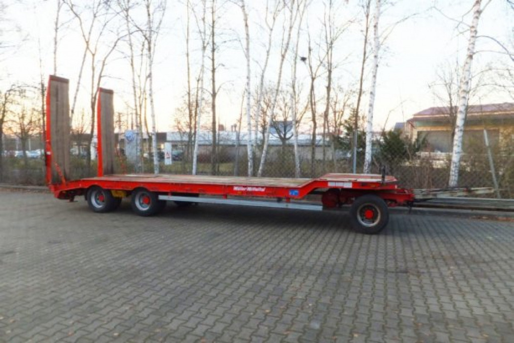 Müller Mitteltal T 3 3 Achs Tieflader- Anhänger - Žemo profilio platforma priekaba: foto 3 Müller Mitteltal T 3 3 Achs Tieflader- Anhänger - Žemo profilio platforma priekaba: foto 3
