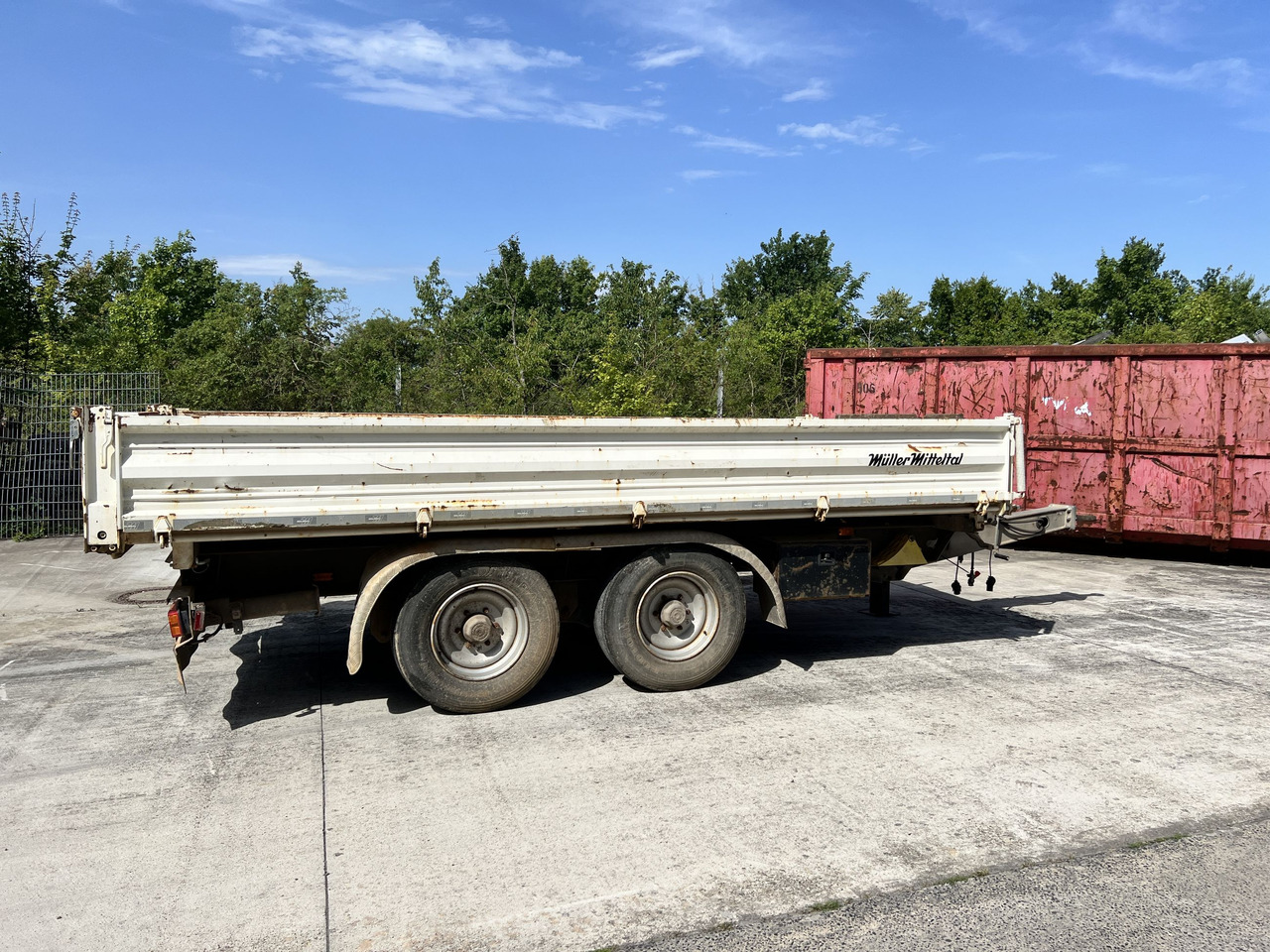 Müller Mitteltal TA-2 13,5 t Tandemkipper- Tieflader - Savivartis priekaba: foto 3 Müller Mitteltal TA-2 13,5 t Tandemkipper- Tieflader - Savivartis priekaba: foto 3