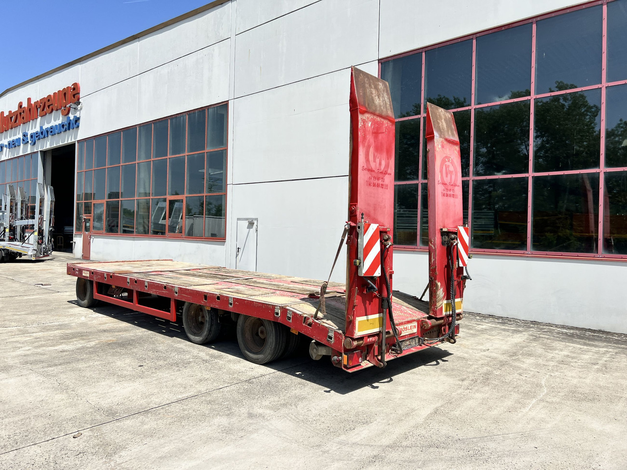 T3  3 Achs Tiefladeranhänger mit gerader Ladefläche - Žemo profilio platforma priekaba: foto 3 T3  3 Achs Tiefladeranhänger mit gerader Ladefläche - Žemo profilio platforma priekaba: foto 3