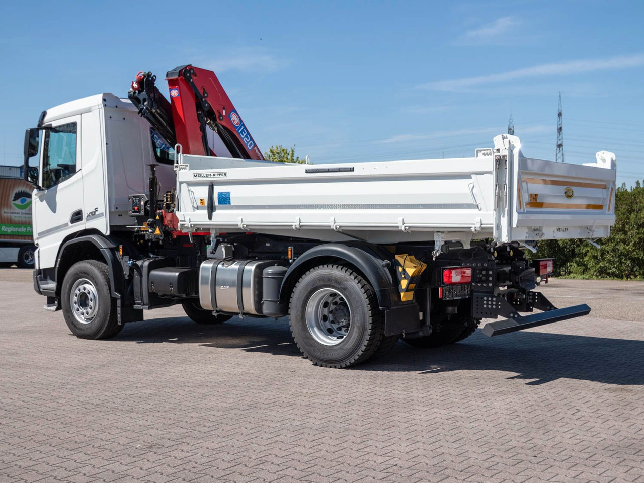 DAF FA XDC 370 Krankipper DAF XDC 370 FA Meiller Krankipper HMF - Sunkvežimis su kranu, Savivartis sunkvežimis: foto 5 DAF FA XDC 370 Krankipper DAF XDC 370 FA Meiller Krankipper HMF - Sunkvežimis su kranu, Savivartis sunkvežimis: foto 5