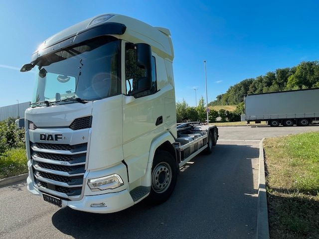 DAF FAN XF 480 mit VDL Abrollkipper DAF FAN XF 480 mit VDL Abrollkipper - Hook-lift sunkvežimis: foto 1 DAF FAN XF 480 mit VDL Abrollkipper DAF FAN XF 480 mit VDL Abrollkipper - Hook-lift sunkvežimis: foto 1