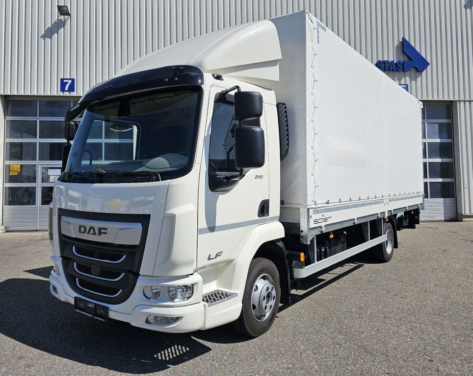 DAF LF 210 7,49t Spier Pritsche-Plane LBW Tageszulas DAF FA LF 210 08t Spier Pritsche mit LBW - Tentinis sunkvežimis: foto 1 DAF LF 210 7,49t Spier Pritsche-Plane LBW Tageszulas DAF FA LF 210 08t Spier Pritsche mit LBW - Tentinis sunkvežimis: foto 1