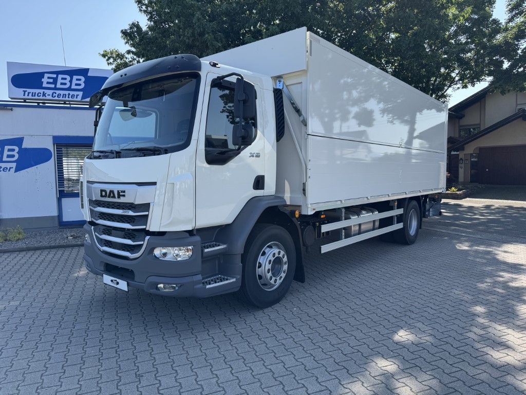 DAF XB 310 FA 18t Getränkeaufbau DAF XB 310 FA 18t Getränkeaufbau - Gėrimų tiekimo sunkvežimis: foto 1 DAF XB 310 FA 18t Getränkeaufbau DAF XB 310 FA 18t Getränkeaufbau - Gėrimų tiekimo sunkvežimis: foto 1