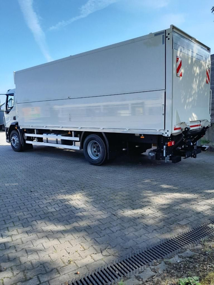 DAF XB 310 FA 18t Getränkeaufbau DAF XB 310 FA 18t Getränkeaufbau - Gėrimų tiekimo sunkvežimis: foto 4 DAF XB 310 FA 18t Getränkeaufbau DAF XB 310 FA 18t Getränkeaufbau - Gėrimų tiekimo sunkvežimis: foto 4