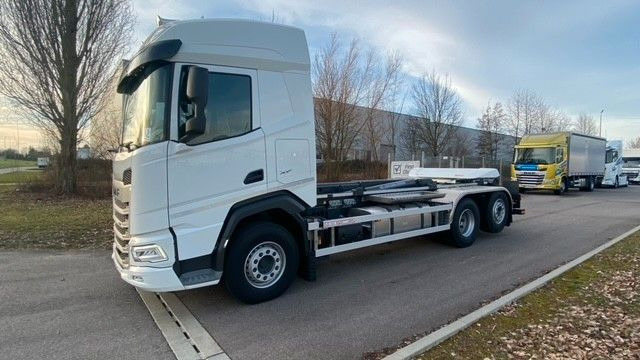 DAF XF 480 FAN Abroller VDL DAF XF 480 FAN Abroller VDL - Hook-lift sunkvežimis: foto 2 DAF XF 480 FAN Abroller VDL DAF XF 480 FAN Abroller VDL - Hook-lift sunkvežimis: foto 2
