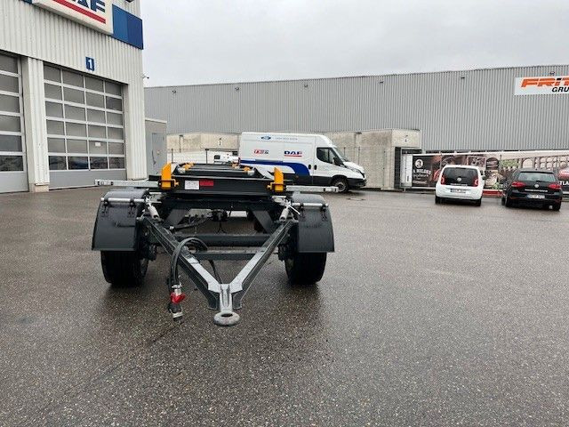 Schlittenanhänger 18 S Schlittenanhänger 18 S - Kablio/ Skip loader priekaba: foto 3 Schlittenanhänger 18 S Schlittenanhänger 18 S - Kablio/ Skip loader priekaba: foto 3