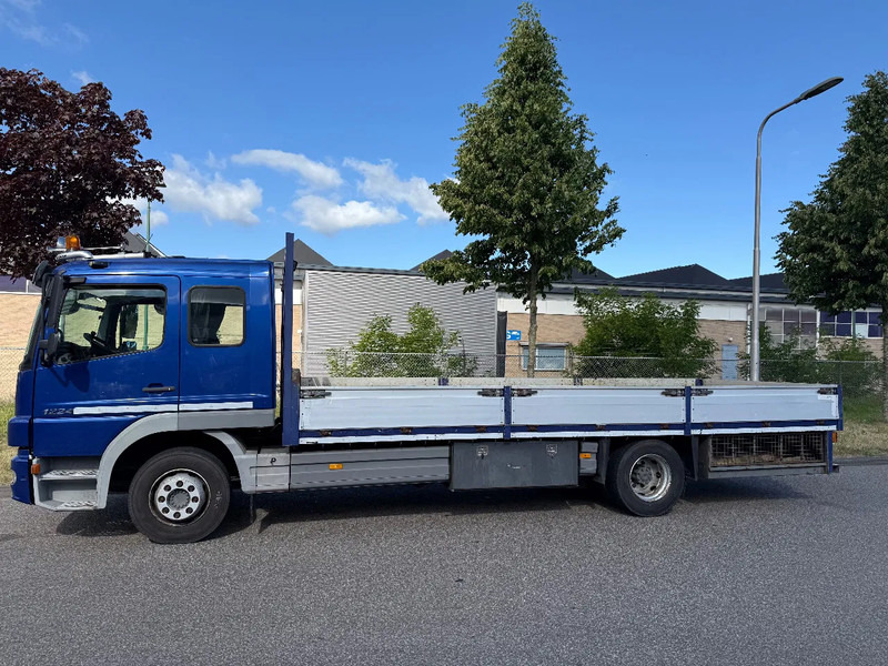 Mercedes-Benz Atego 1224 V 6 !2008 euro 5 only 302.000 km - Platforminis/ Bortinis sunkvežimis: foto 5 Mercedes-Benz Atego 1224 V 6 !2008 euro 5 only 302.000 km - Platforminis/ Bortinis sunkvežimis: foto 5