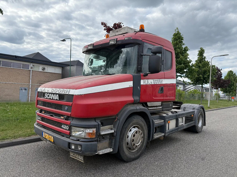 Scania T124-420 T 124-420 !!!! BARNFIND !!!! - Vilkikas: foto 1 Scania T124-420 T 124-420 !!!! BARNFIND !!!! - Vilkikas: foto 1