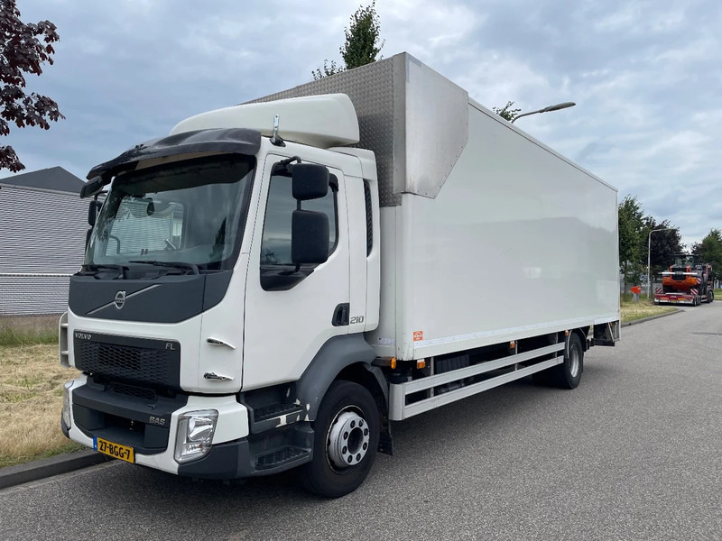 Volvo FL 210 euro 6 2015 - Furgonas sunkvežimis: foto 1 Volvo FL 210 euro 6 2015 - Furgonas sunkvežimis: foto 1