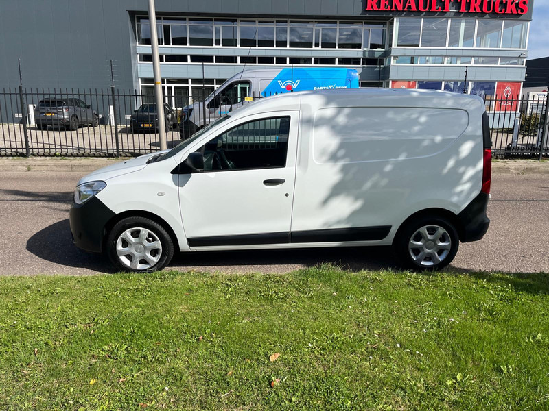 Dacia Dokker 1.5 dci 75 pk Euro 6 - Mažas furgonas: foto 3 Dacia Dokker 1.5 dci 75 pk Euro 6 - Mažas furgonas: foto 3